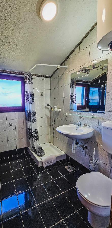 Aenona Sea View Apartments Nin Zewnętrze zdjęcie